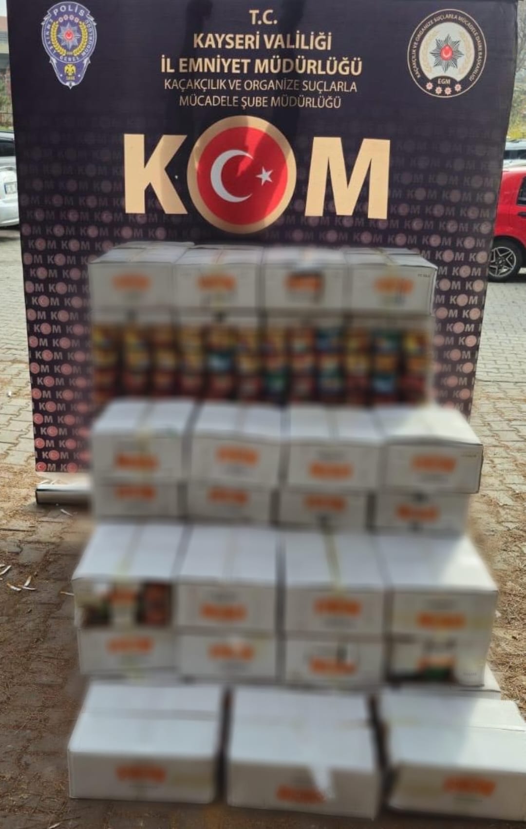 Kayseri'de Kaçak Nargile Tütünü Operasyonu: 359 Kg Ele Geçirildi